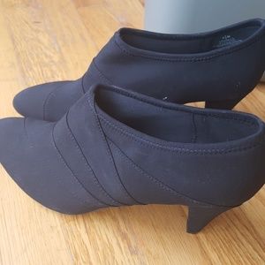 Impo Black Booties